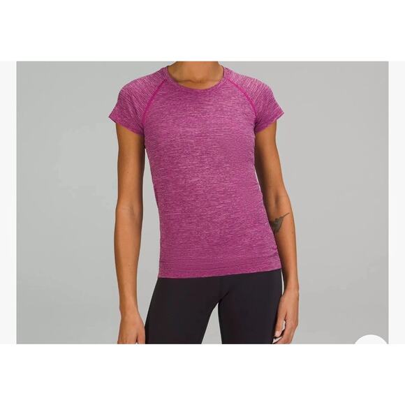 Lululemon Swiftly Tech Short Sleeve 2.0 Wee Are From Space Sonic Pink Size 4 - Picture 1 of 6